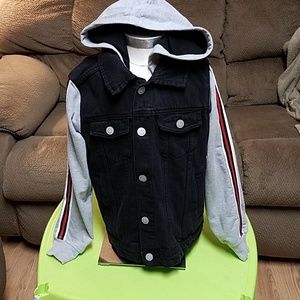 Boys button down denim/ fleece jacket sz8 Nwot